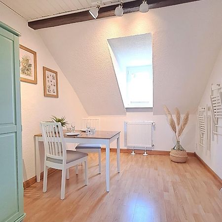 Liebenswertes Apartment 10 Minuten Zur Altstadt Koblenz  Bagian luar foto